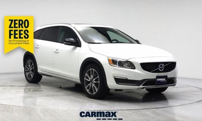 2016 Volvo V60CC SV35 Platinum