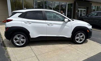 2023 Hyundai Kona SEL