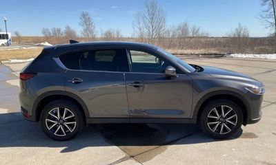 2017 Mazda CX-5 Grand Touring
