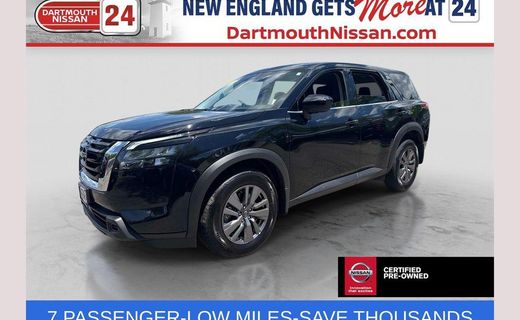 2025 Nissan Pathfinder S