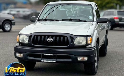 2003 Toyota Tacoma Deluxe