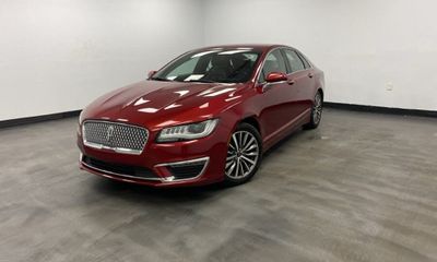 2017 Lincoln MKZ Select