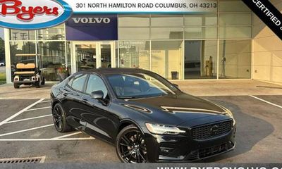 2024 Volvo S60 Plus Black Edition