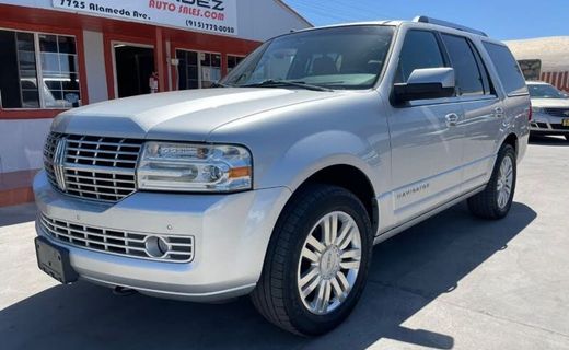 2014 Lincoln Navigator