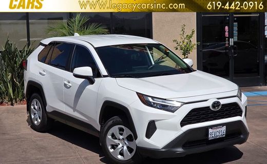 2023 Toyota RAV4 LE
