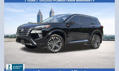 2025 Nissan Rogue Platinum