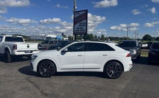 2022 Audi Q8 S Line Quattro