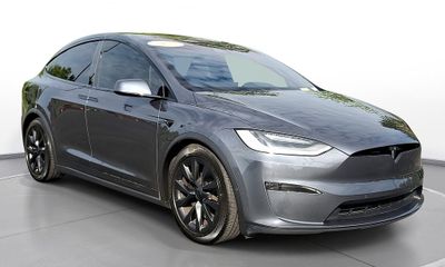 2022 Tesla Model X Plaid