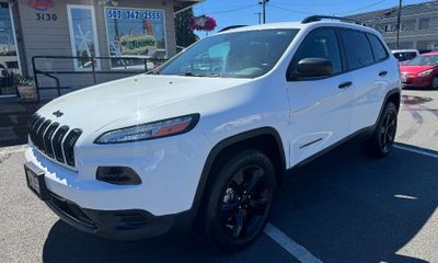 2016 Jeep Cherokee Sport
