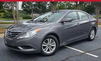 2011 Hyundai Sonata Level