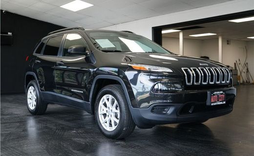 2016 Jeep Cherokee Sport