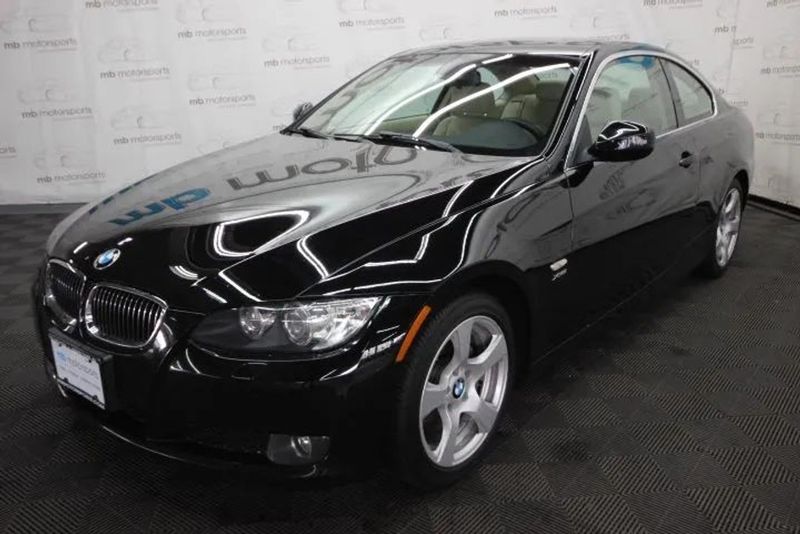2010 Bmw 328I — a typically priced live listing