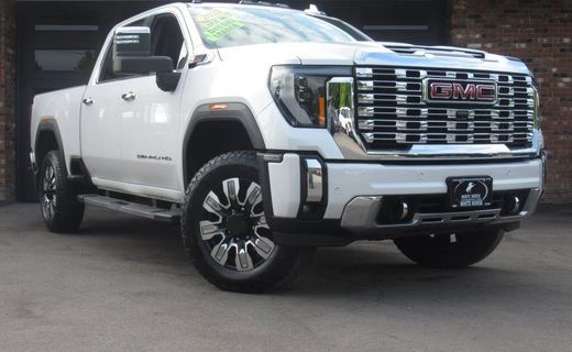 2025 GMC Sierra HD Denali