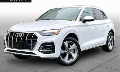 2024 Audi Q5 Quattro Premium