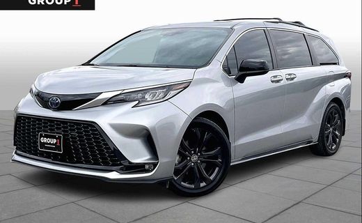 2023 Toyota Sienna XSE
