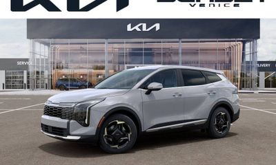 2026 Kia Sportage EX
