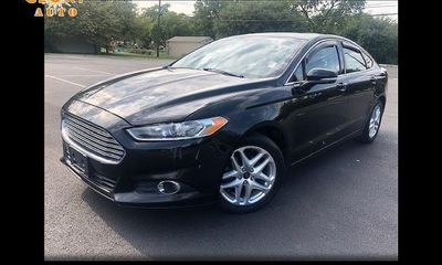 2013 Ford Fusion SE