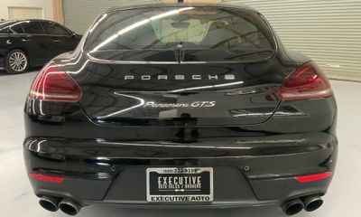 2016 Porsche Panamera GTS