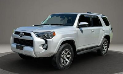 2018 Toyota 4RUNNER SR5 Premium TRD