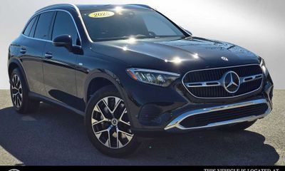 2025 Mercedes-Benz GLC-Class GLC350e 4MATIC