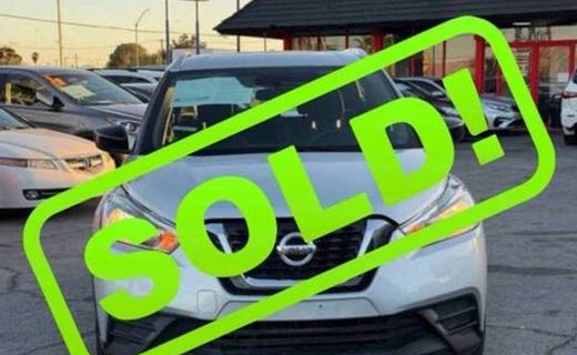 2018 Nissan Kicks S