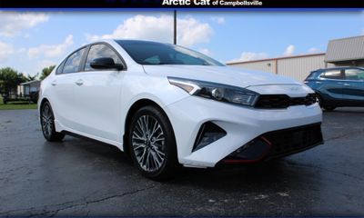 2022 Kia Forte GT Line