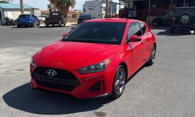2019 Hyundai Veloster 2 0L AND