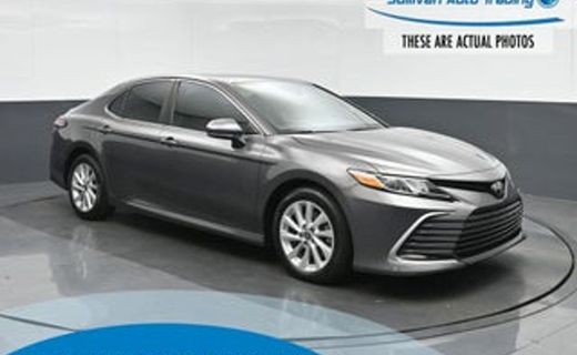 2022 Toyota Camry LE