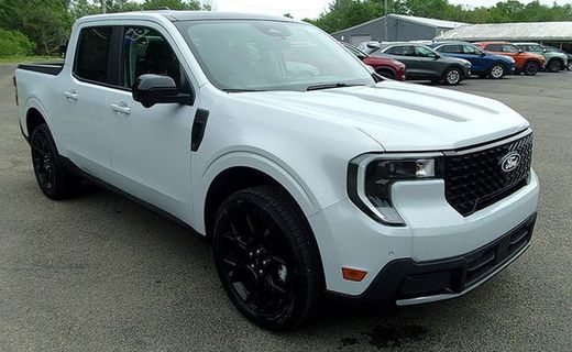 2026 Ford Maverick Lariat