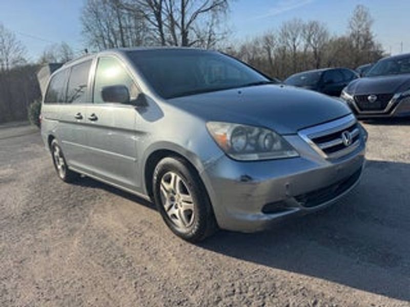 2007 Honda Odyssey — a typically priced live listing