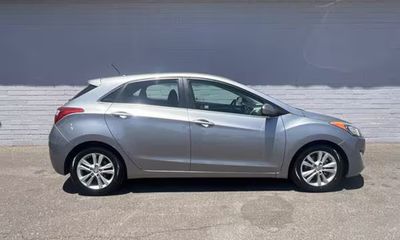 2015 Hyundai Elantra GLS Middle Grade