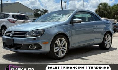 2014 Volkswagen EOS Luxury Executive