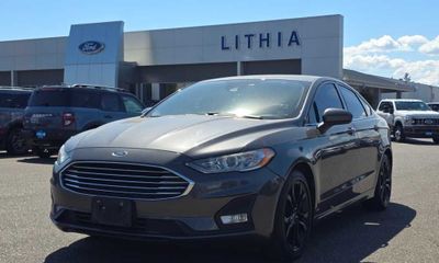 2019 Ford Fusion SE