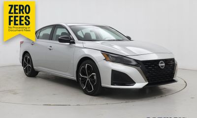 2025 Nissan Altima SR