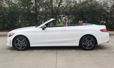 2020 Mercedes-Benz C-Class C300 4M