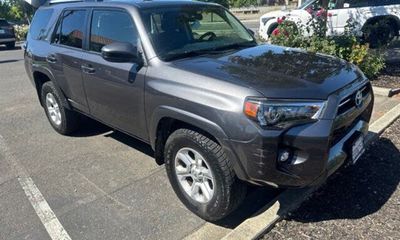 2022 Toyota 4RUNNER SR5