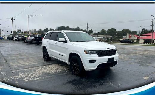 2019 Jeep Grand Cherokee Laredo