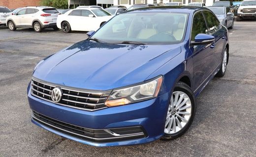 2017 Volkswagen Passat SE