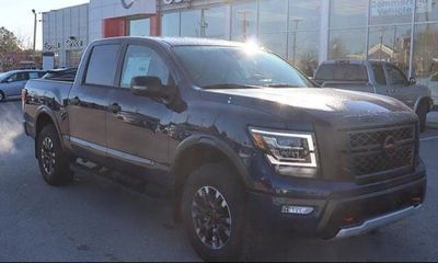 2023 Nissan Titan