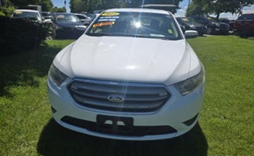 2014 Ford Taurus SEL