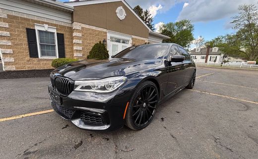 2018 BMW 750I B7