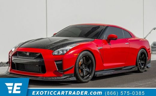 2020 Nissan GT-R Premium