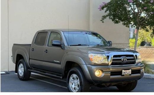 2009 Toyota Tacoma Deluxe