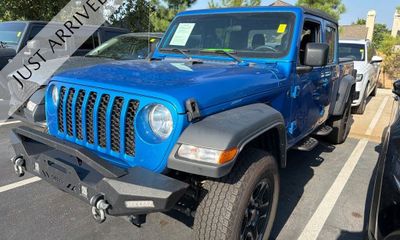 2023 Jeep Gladiator Sport