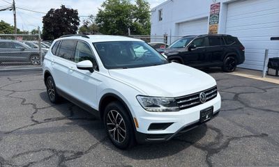 2021 Volkswagen Tiguan 4Motion SE R