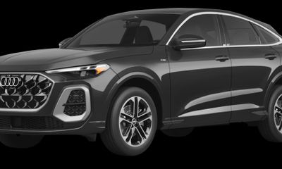 2026 Audi SQ5 Quattro Premium Plus