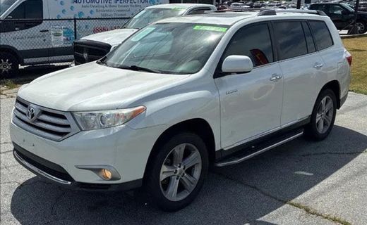 2013 Toyota Highlander Base