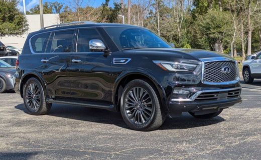 2022 Infiniti QX80 SV