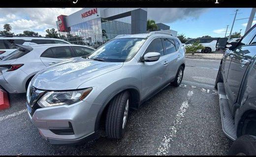 2020 Nissan Rogue SV
