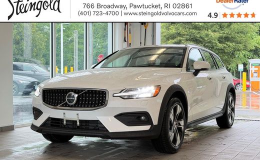 2026 Volvo V60CC Plus